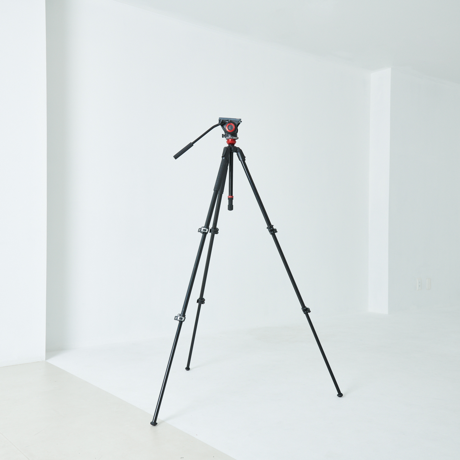 スタジオ機材・三脚